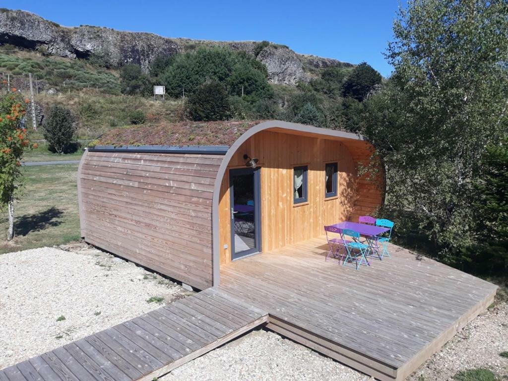 Domaine De L'Ours / Camping Lodge Saint-Urcize Exteriör bild