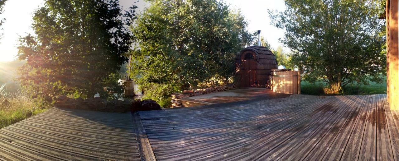 Domaine De L'Ours / Camping Lodge Saint-Urcize Exteriör bild